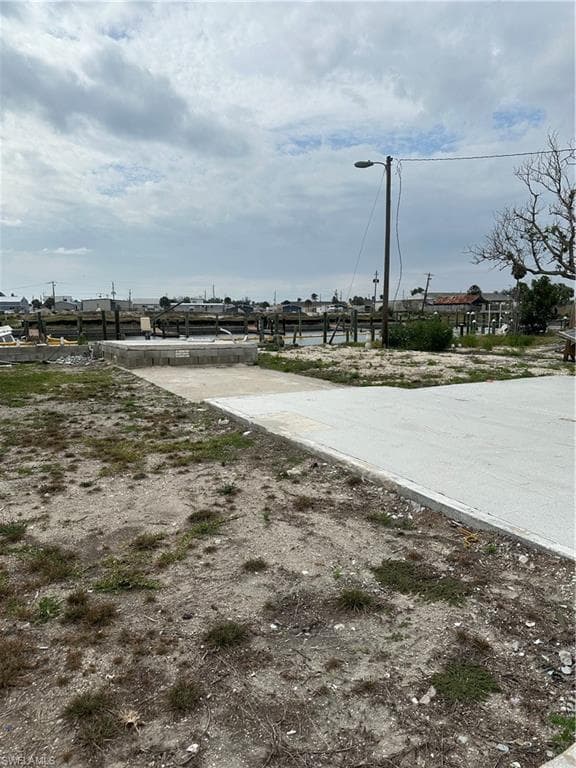 829 Oak ST-3