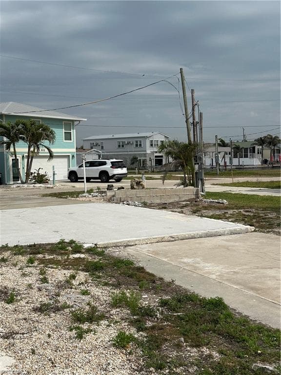 829 Oak ST-7