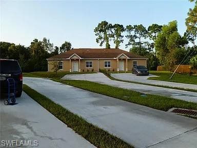 9226/9230 Tangelo BLVD-1