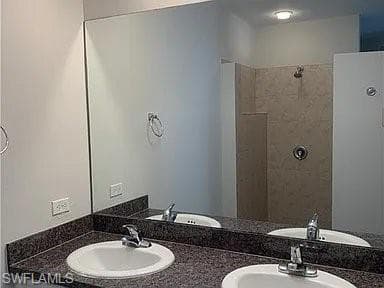 9226/9230 Tangelo BLVD-25