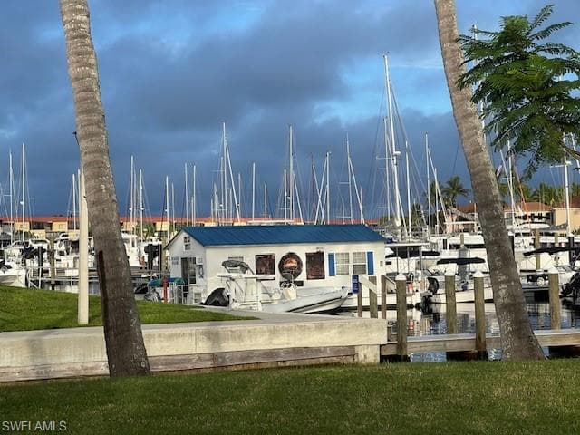 3333 Sunset Key CIR 303-37