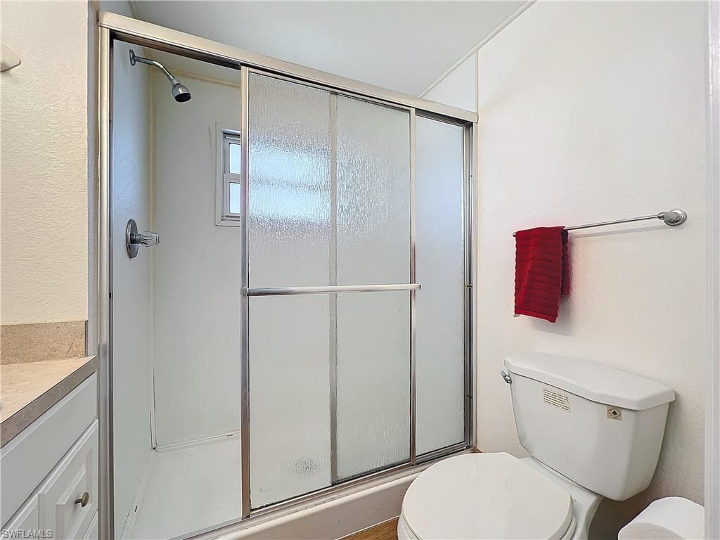 139 Gaslight AVE, NORTH FORT MYERS FL 33917-22