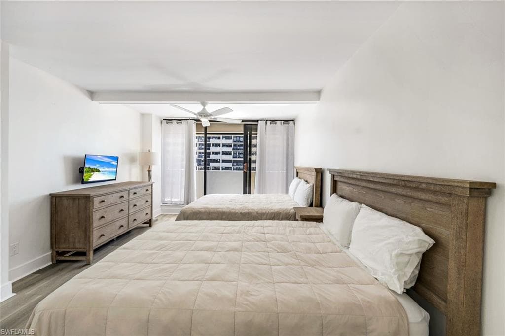 4005 Gulf Shore BLVD N 404-12