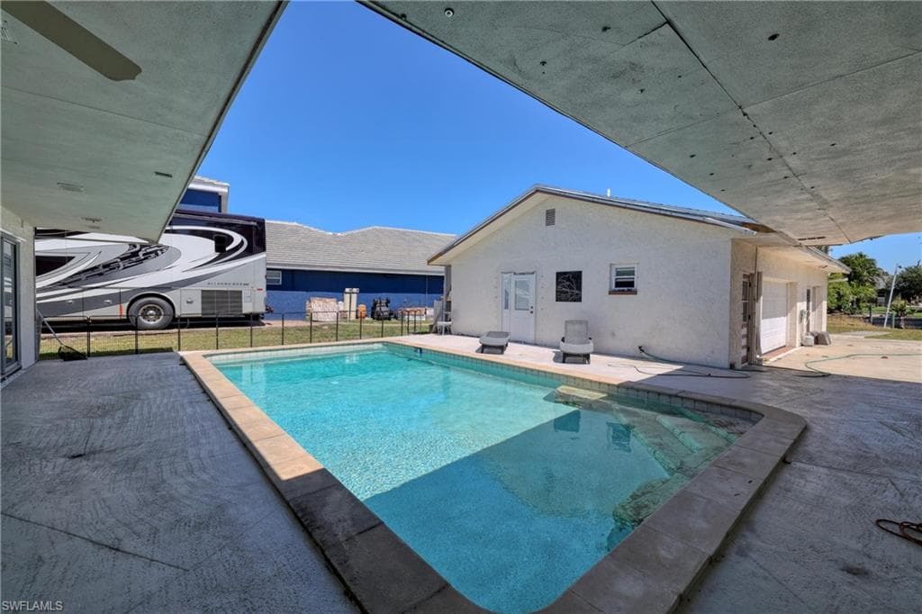 1888 Coral CIR-22