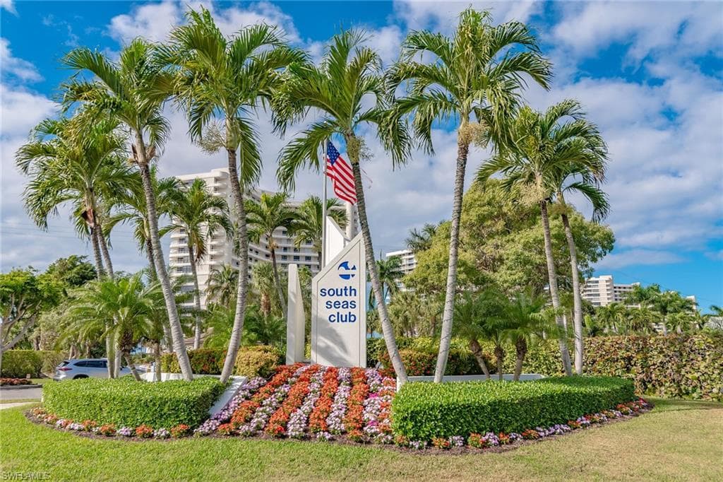 320 Seaview CT 1201-27