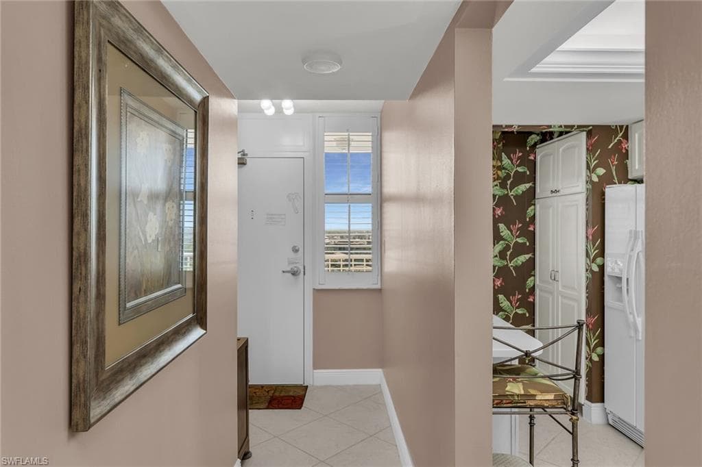 320 Seaview CT 1201-12