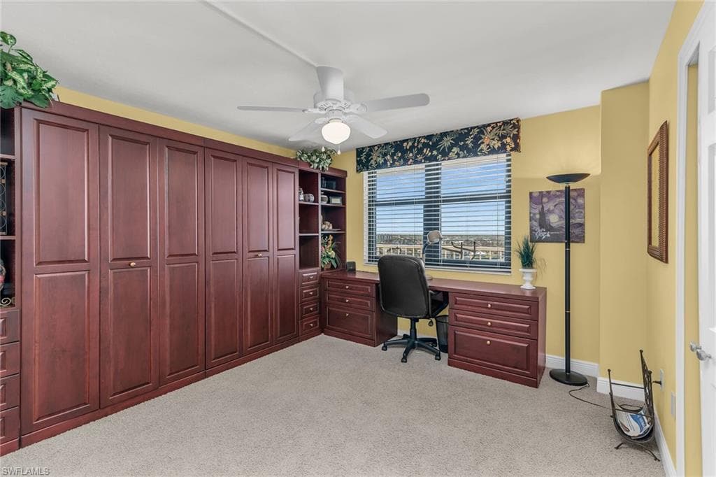 320 Seaview CT 1201-11