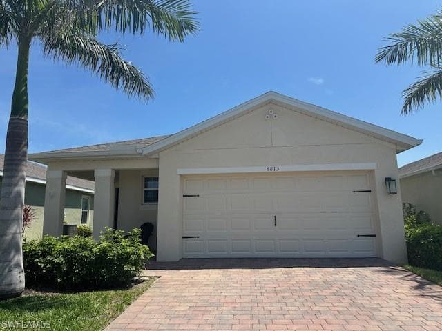 8813 Swell Brooks CT, NORTH FORT MYERS FL 33917-1