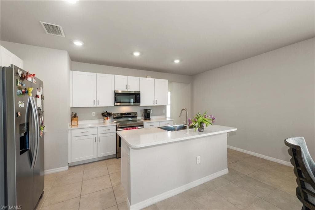 8813 Swell Brooks CT, NORTH FORT MYERS FL 33917-11