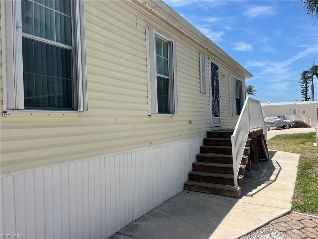 16900 Fishermans CV, BOKEELIA FL 33922-2