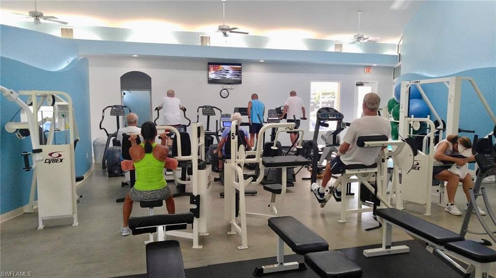 2060 Matecumbe Key RD 2104-37