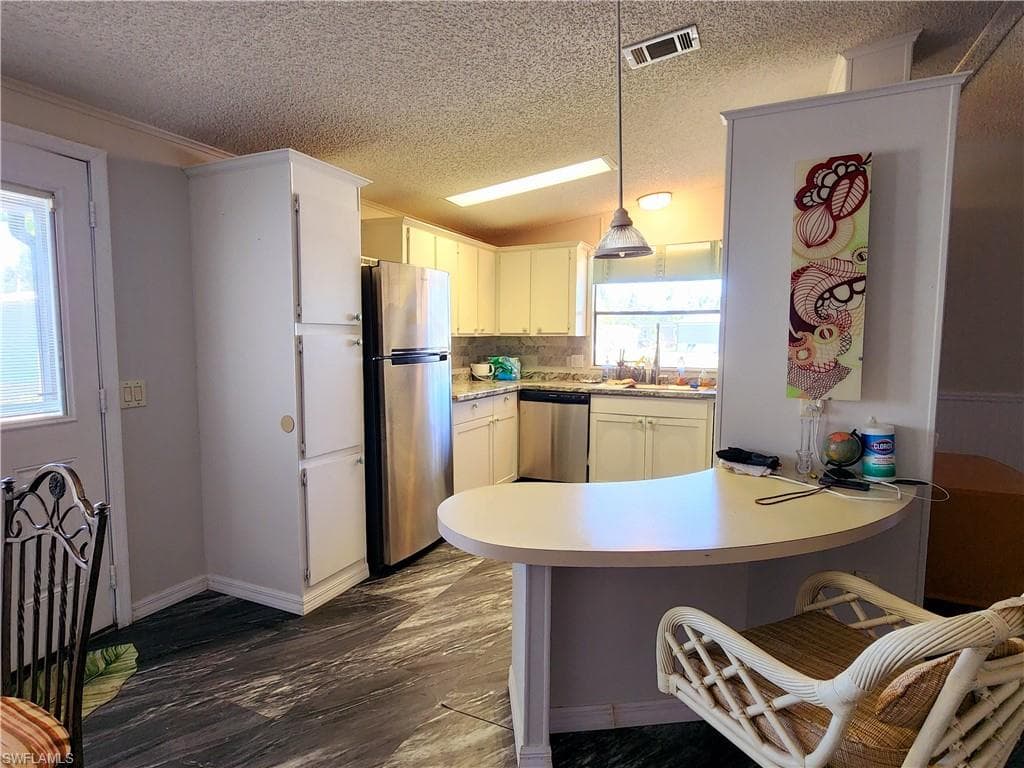 4920 Pinfish LN-7