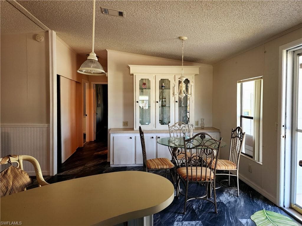 4920 Pinfish LN-9