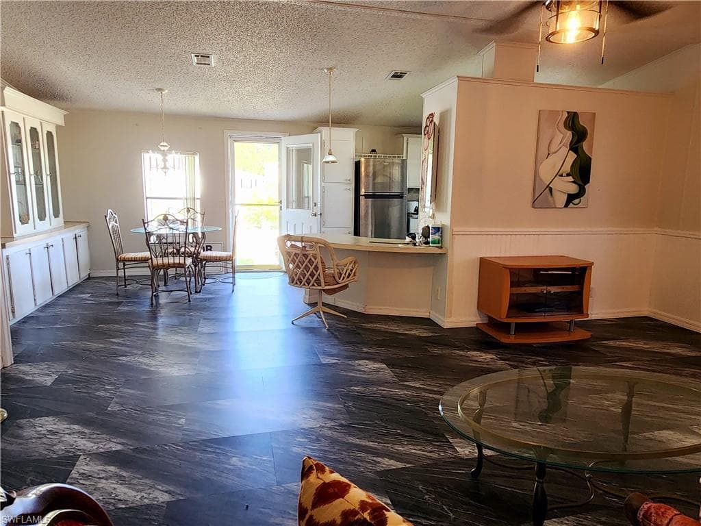 4920 Pinfish LN-4