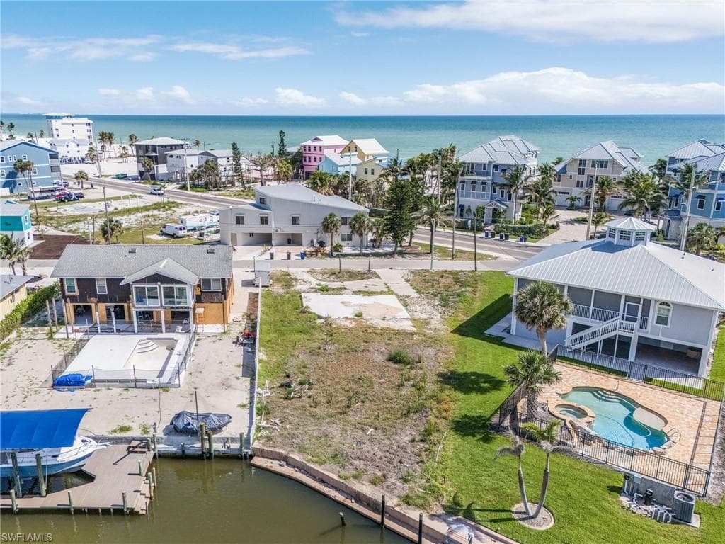 5199 Avenida Pescadora, FORT MYERS BEACH FL 33931-17