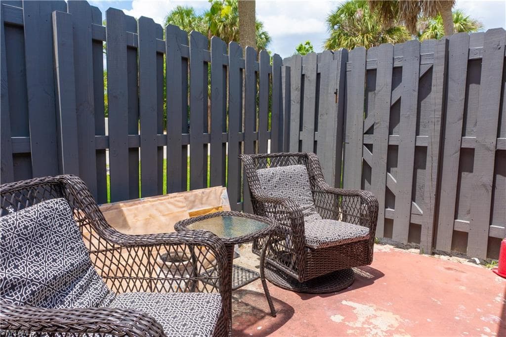 1165 Palm AVE # 8A, NORTH FORT MYERS FL 33903-15