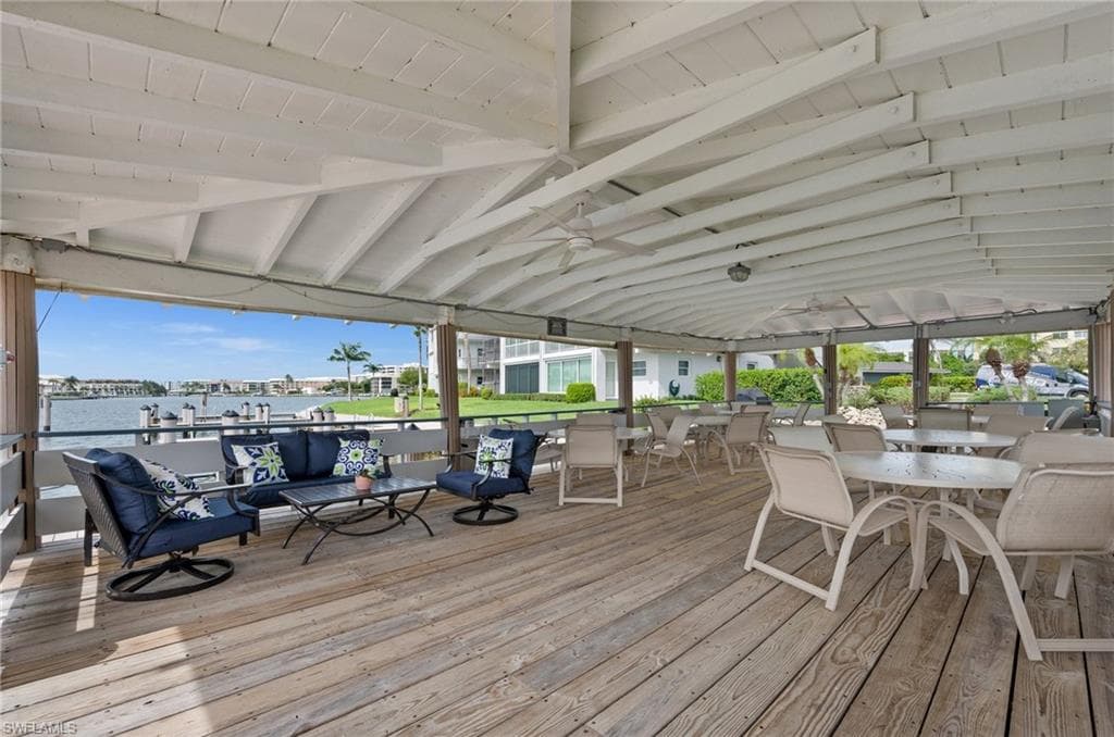 3400 Gulf Shore BLVD N K2-30