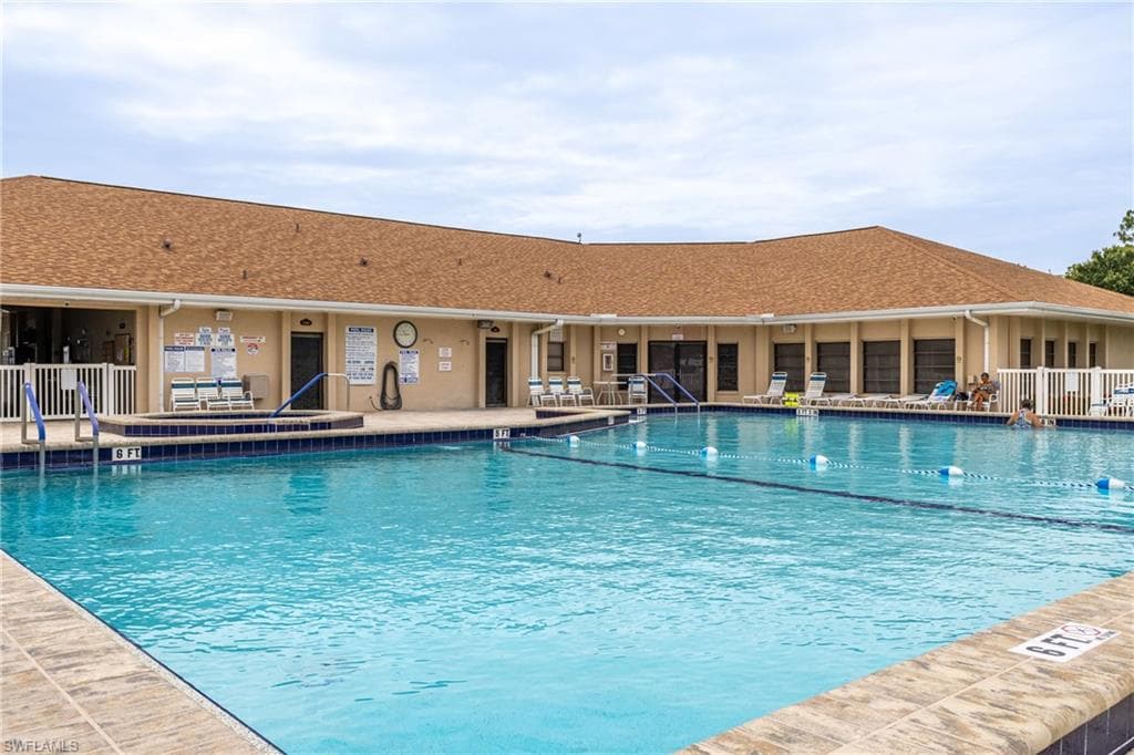 40 La Fonda LN-14