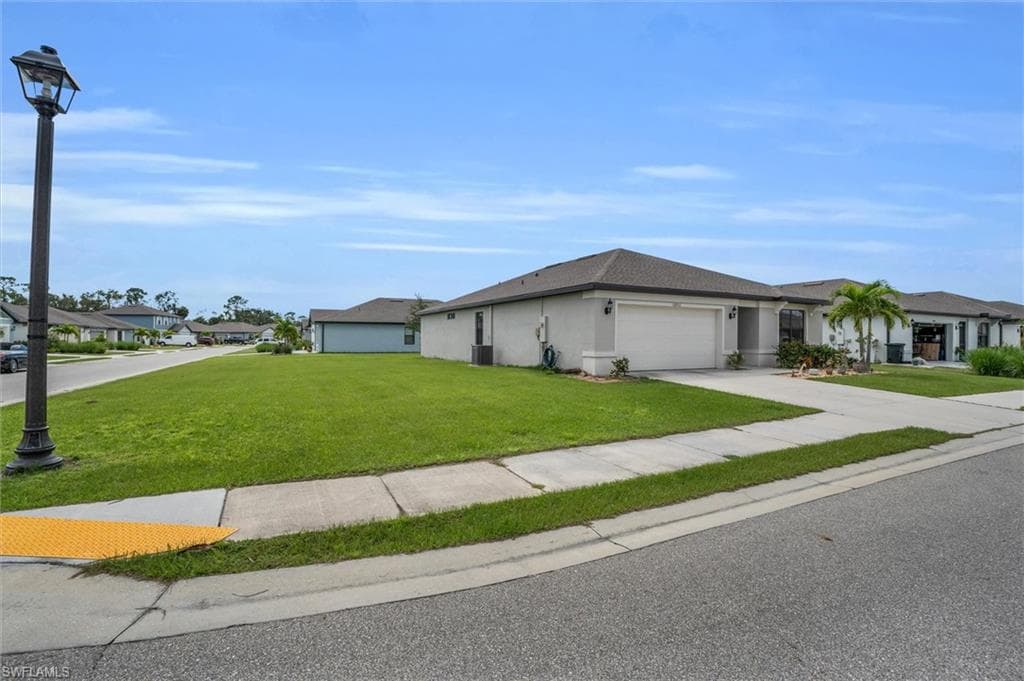 10852 Marlberry WAY, NORTH FORT MYERS FL 33917-2