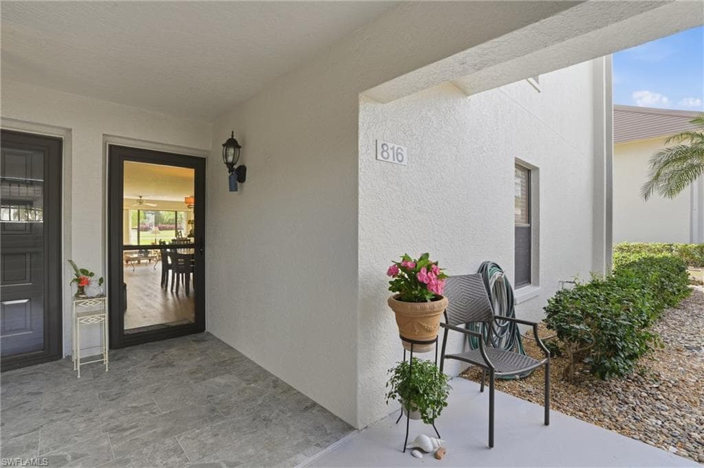 5905 Trailwinds DR 816-1