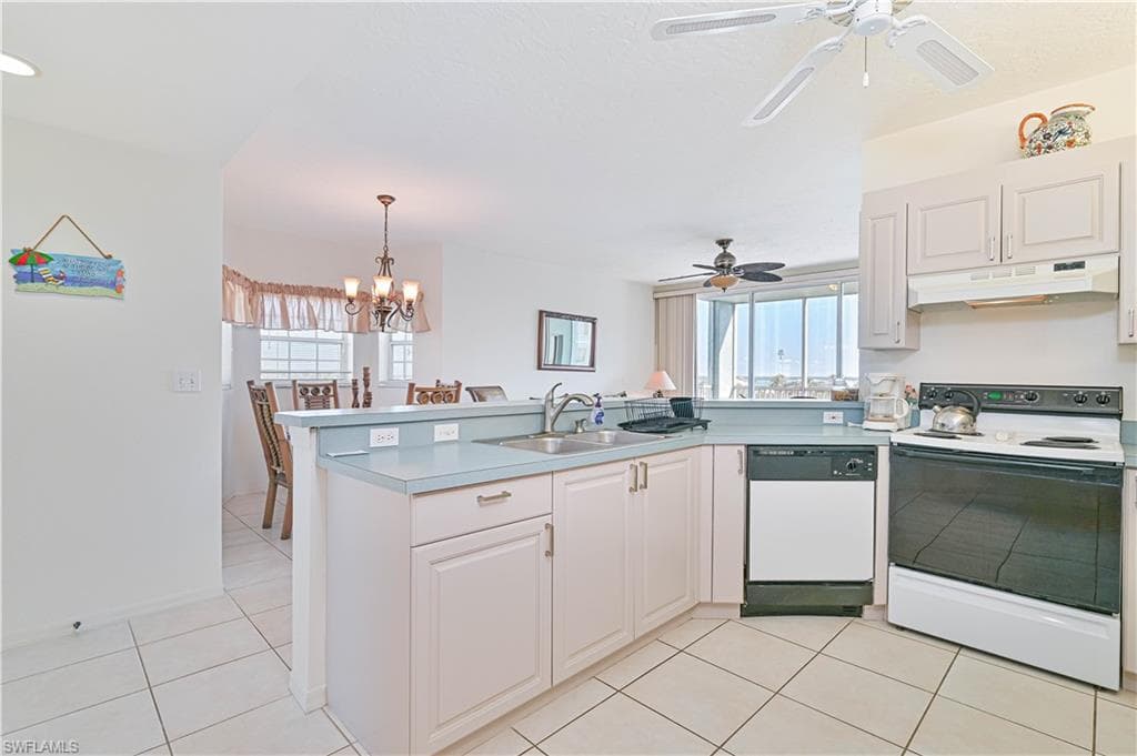 22748 Island Pines WAY # 401, FORT MYERS BEACH FL 33931-15