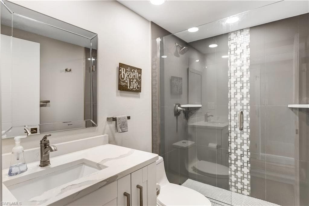 6662 Estero BLVD 308-22