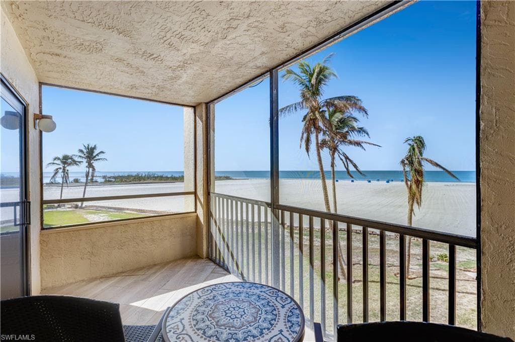 6662 Estero BLVD 308-2