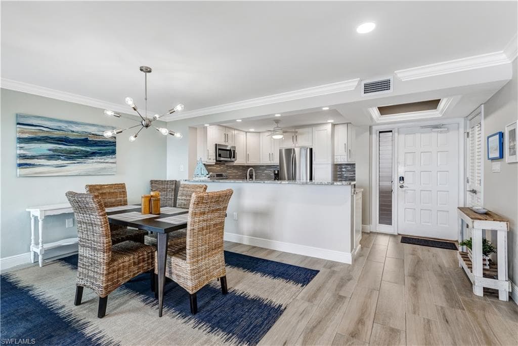 6662 Estero BLVD 308-4