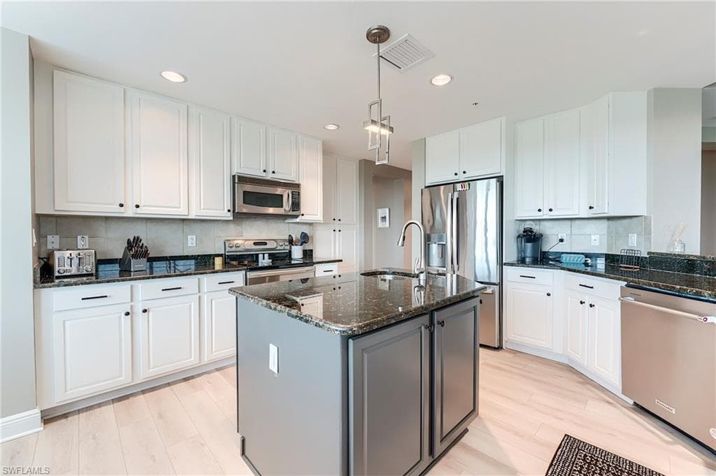 22604 Island Pines WAY # 2304, FORT MYERS BEACH FL 33931-10