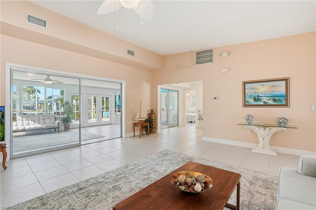 411 Connecticut ST, FORT MYERS BEACH FL 33931-1