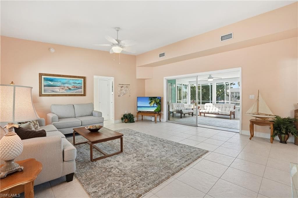 411 Connecticut ST, FORT MYERS BEACH FL 33931-3