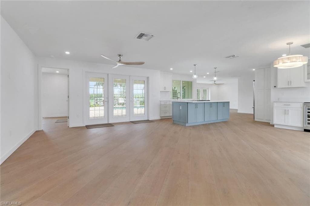 2105 Sheepshead DR-5