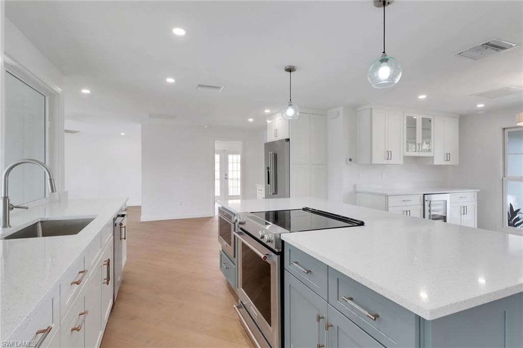2105 Sheepshead DR-8