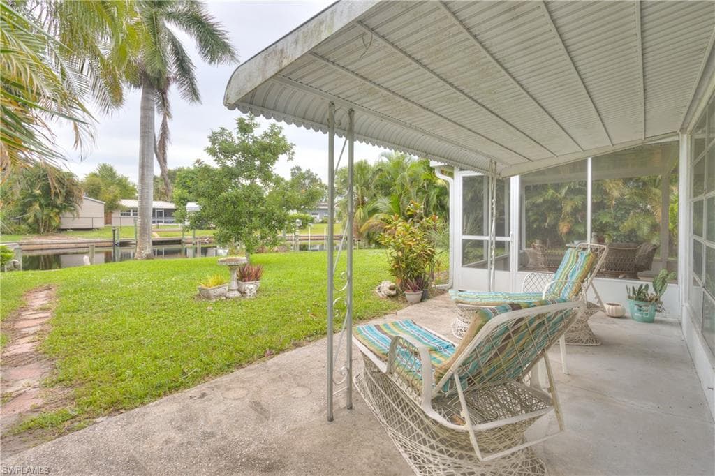 1358 Sunrise DR, NORTH FORT MYERS FL 33917-24