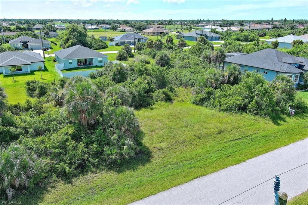 148 Spring DR, ROTONDA WEST FL 33947-2