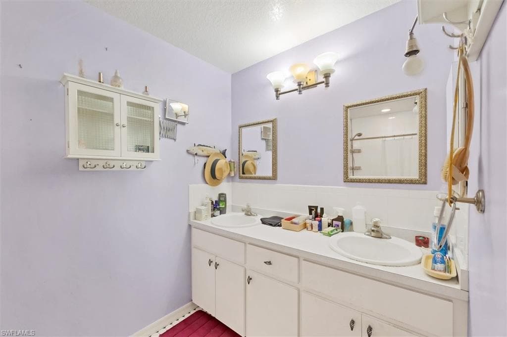 9366 Westminster AVE, ENGLEWOOD FL 34224-14