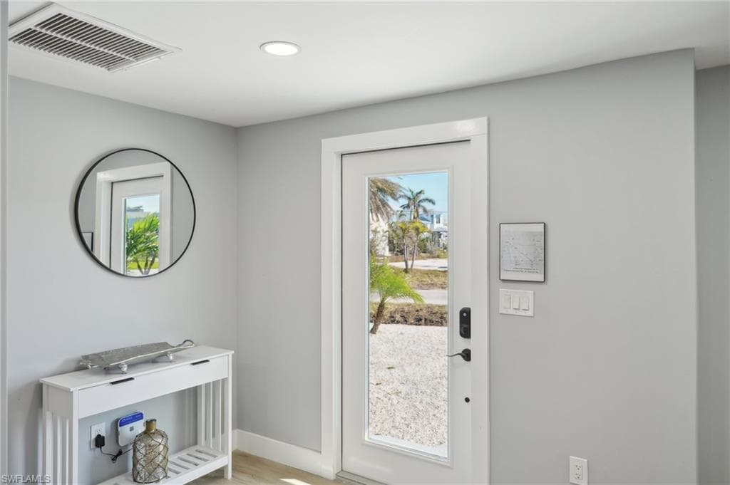 301 Seminole WAY, FORT MYERS BEACH FL 33931-4