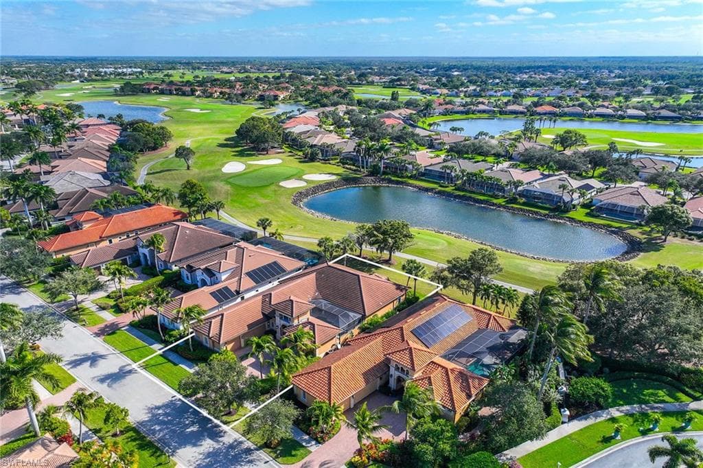 8894 Shenendoah CIR-6