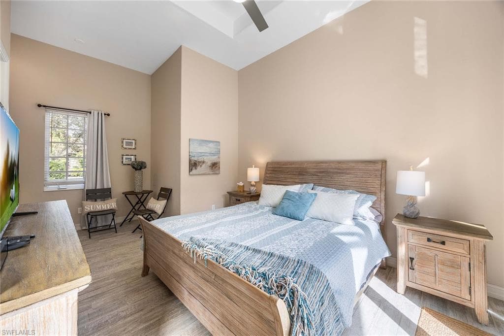 8894 Shenendoah CIR-42