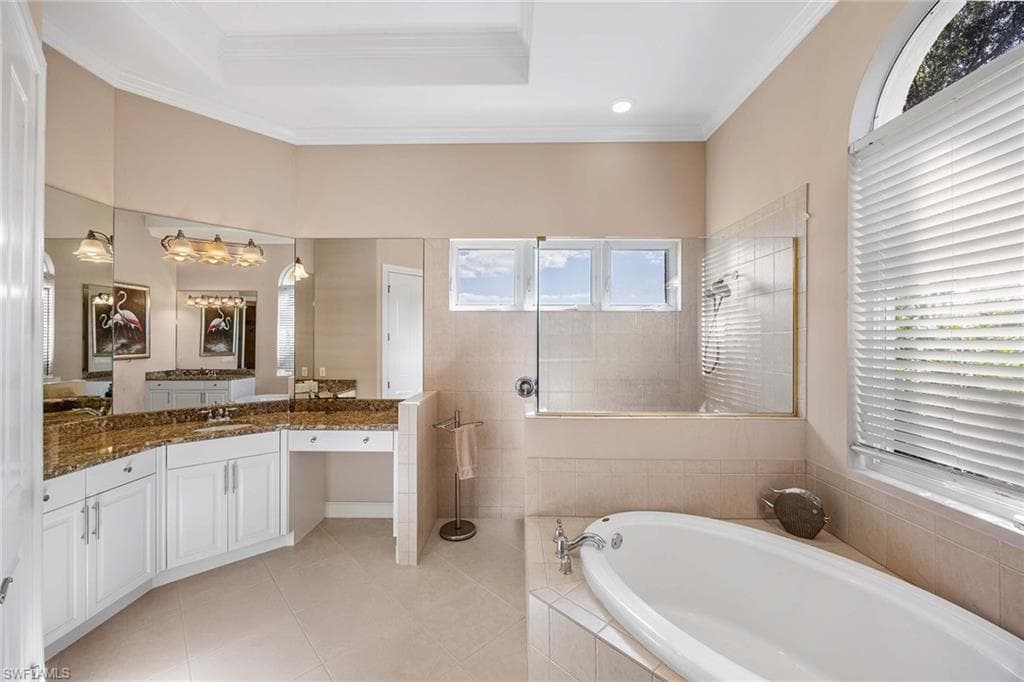 8894 Shenendoah CIR-26