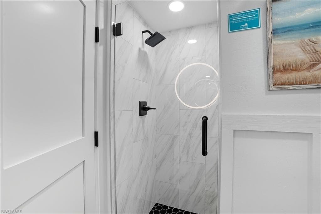 190 Bayview AVE, FORT MYERS BEACH FL 33931-14