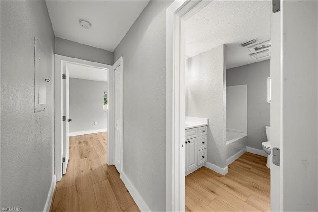 17042 Wayzata CT, NORTH FORT MYERS FL 33917-23