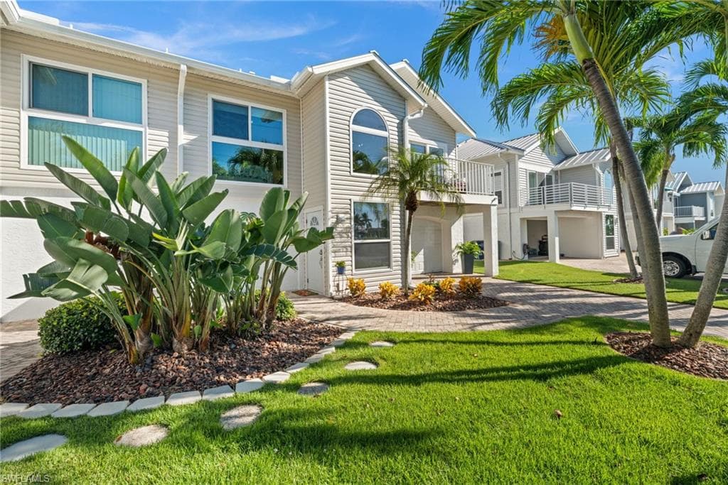 12170 Siesta DR, FORT MYERS BEACH FL 33931-48