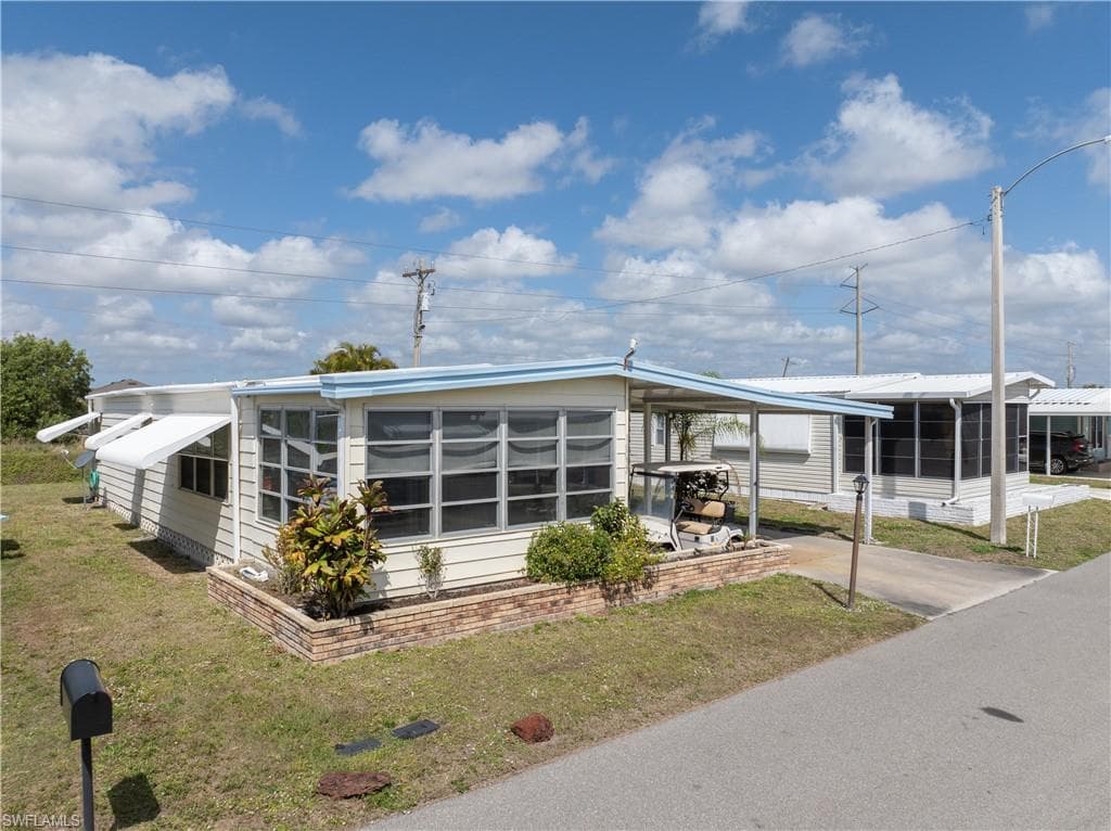 16037 Citron WAY, NORTH FORT MYERS FL 33903-31