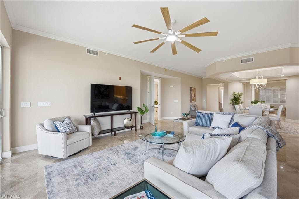 560 El Camino Real 1202-16