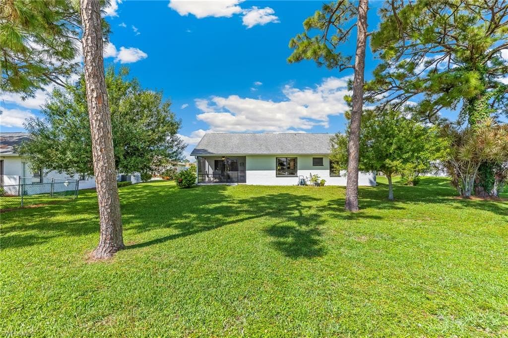 15138 Sam Snead LN, NORTH FORT MYERS FL 33917-18