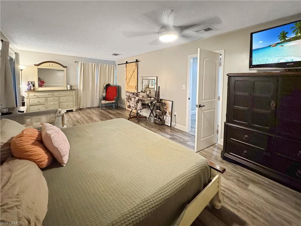 221 De Soto AVE, CLEWISTON FL 33440-16