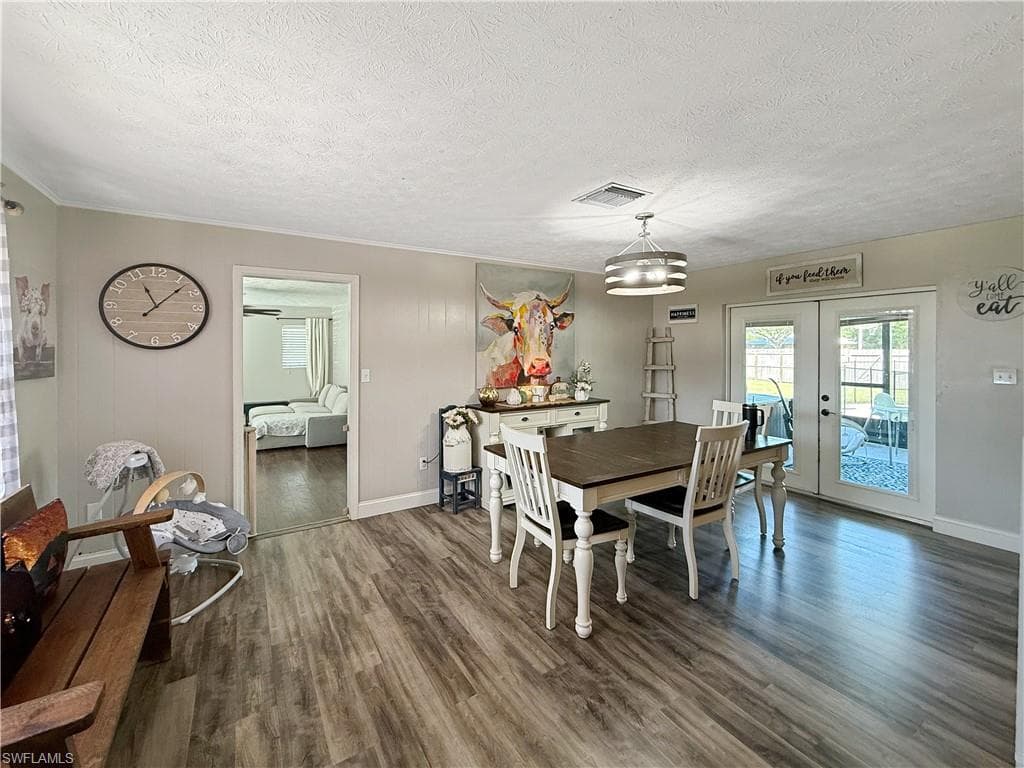 221 De Soto AVE, CLEWISTON FL 33440-6