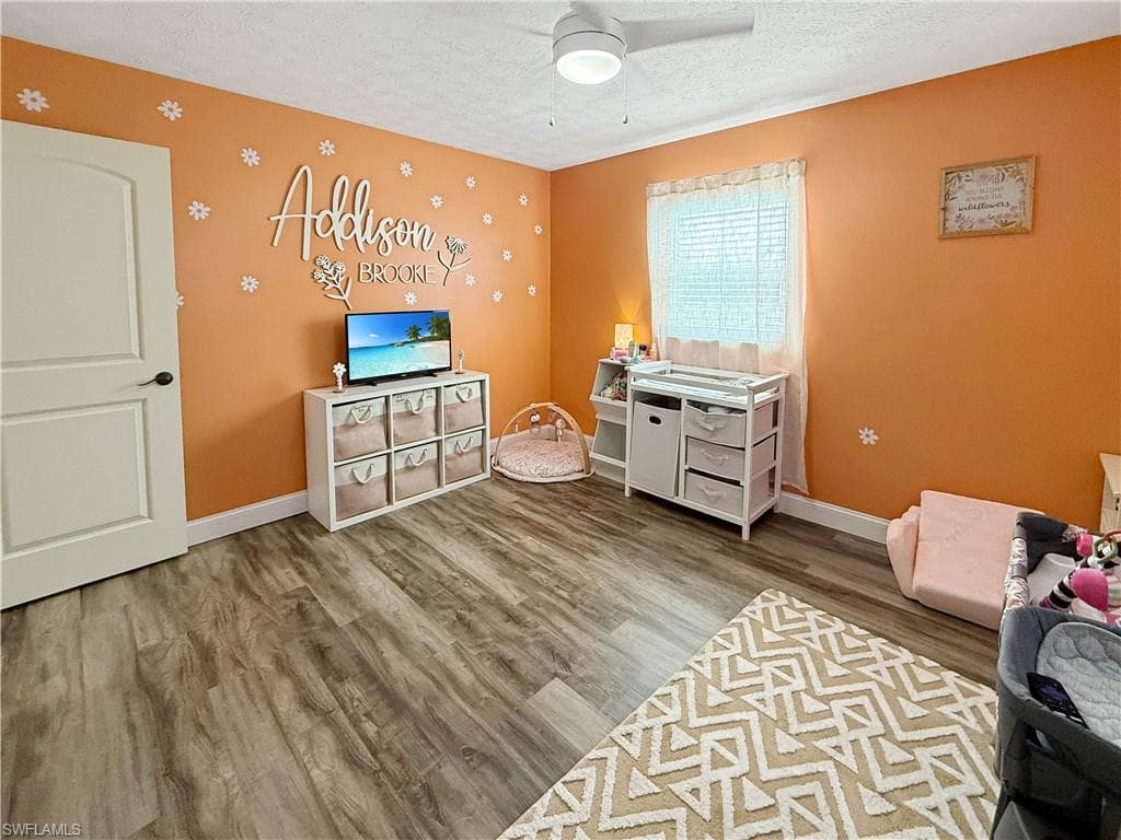 221 De Soto AVE, CLEWISTON FL 33440-28