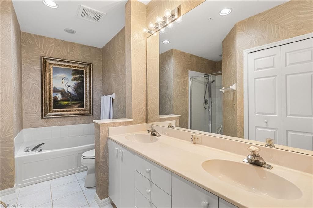 11110 Harbour Yacht CT 33B-16